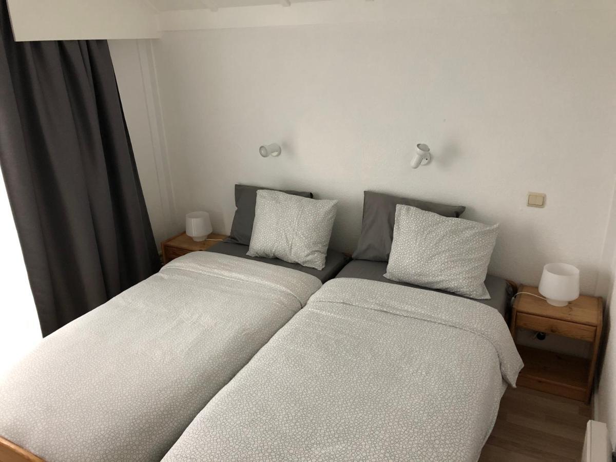 Knus Appartement Met Zicht Op Zeepolder De Haan Bagian luar foto